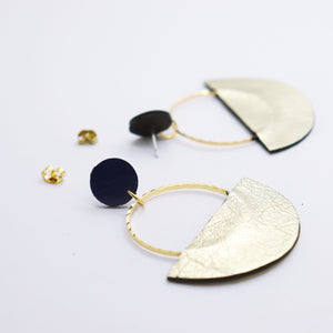 Boucles d'oreilles  •ISA• dorées