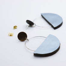 Charger l&#39;image dans la galerie, Boucles d&#39;oreilles  •ISA• bleues
