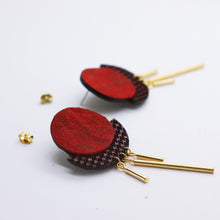 Charger l&#39;image dans la galerie, Boucles d&#39;oreilles •RÄ• rouges