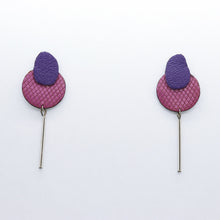 Charger l&#39;image dans la galerie, Boucles d&#39;oreilles •SARA• violines