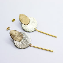 Charger l&#39;image dans la galerie, Boucles d&#39;oreilles •SARA• dorées
