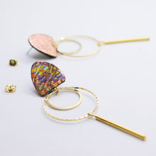 Charger l&#39;image dans la galerie, Boucles d&#39;oreilles •TINA• holographiques