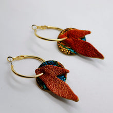 Charger l'image dans la galerie, Boucles d'oreilles en cuir •ROSALIA• à motifs