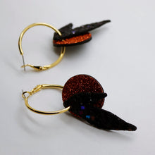 Charger l'image dans la galerie, Boucles d'oreilles en cuir •ROSALIA• à paillettes