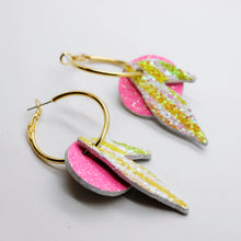 Charger l'image dans la galerie, Boucles d'oreilles en cuir •ROSALIA• à paillettes