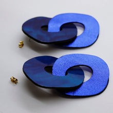 Charger l'image dans la galerie, Boucles d'oreilles en cuir •DAGDA• bleues