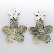 Charger l&#39;image dans la galerie, Boucles d&#39;oreilles •FLORBA• dorées