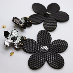 Boucles d'oreilles •FLORBA• noires