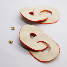 Charger l&#39;image dans la galerie, Boucles d&#39;oreilles •DAGDA• beiges