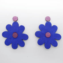 Charger l&#39;image dans la galerie, Boucles d&#39;oreilles •SAINTA• bleues