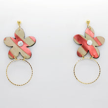 Charger l&#39;image dans la galerie, Boucles d&#39;oreilles •MILA• à motifs