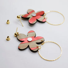 Charger l&#39;image dans la galerie, Boucles d&#39;oreilles •MILA• à motifs