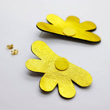 Charger l&#39;image dans la galerie, Boucles d&#39;oreilles •AUBA• dorées