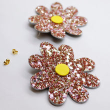 Charger l'image dans la galerie, Boucles d'oreilles •DOUA• à paillettes