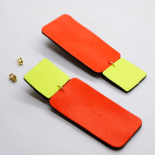 Charger l'image dans la galerie, Boucles d'oreilles •GYNE• fluos