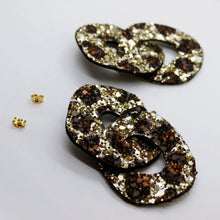 Charger l'image dans la galerie, Boucles d'oreilles •DAGDA• à paillettes