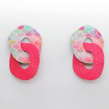 Charger l'image dans la galerie, Boucles d'oreilles en cuir •DAGDA• à paillettes
