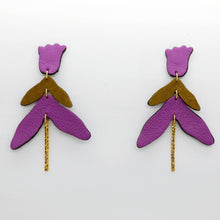 Charger l&#39;image dans la galerie, Boucles d&#39;oreilles en cuir •FULIA• violettes
