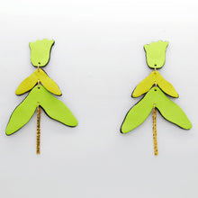 Charger l&#39;image dans la galerie, Boucles d&#39;oreilles en cuir •FULIA• vertes