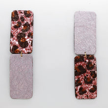 Charger l'image dans la galerie, Boucles d'oreilles en cuir •GYNE• à paillettes