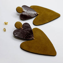 Charger l'image dans la galerie, Boucles d'oreilles en cuir •BELLÄ• bicolores