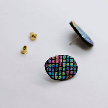 Charger l'image dans la galerie, Boucles d'oreilles en cuir •GRETA• irisée