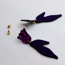 Charger l'image dans la galerie, Boucles d'oreilles en cuir •BIBA• à paillettes