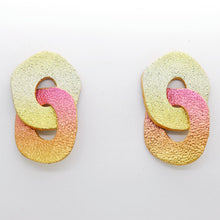 Charger l'image dans la galerie, Boucles d'oreilles en cuir •DAGDA• sunset