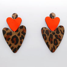 Charger l'image dans la galerie, Boucles d'oreilles en cuir •BELLÄ• à motifs