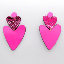 Charger l'image dans la galerie, Boucles d'oreilles en cuir •BELLÄ• roses