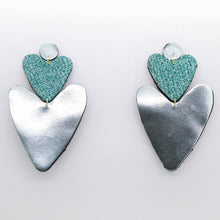 Charger l'image dans la galerie, Boucles d'oreilles en cuir •BELLÄ• à paillettes