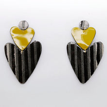 Charger l'image dans la galerie, Boucles d'oreilles en cuir •BELLÄ• bicolores