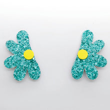 Charger l&#39;image dans la galerie, Boucles d&#39;oreilles en cuir •AUBA• à paillettes