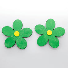 Charger l'image dans la galerie, Boucles d'oreilles en cuir •RITA• vertes