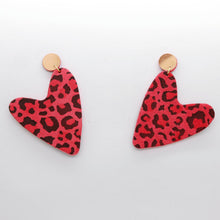 Charger l'image dans la galerie, Boucles d'oreilles en cuir •AMÕR• à motifs