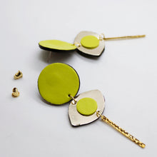 Charger l&#39;image dans la galerie, Boucles d&#39;oreilles en cuir •POTENCO• bicolores