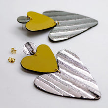 Charger l'image dans la galerie, Boucles d'oreilles en cuir •BELLÄ• bicolores