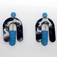 Charger l'image dans la galerie, Boucles d'oreilles en cuir •SOCA• à paillettes