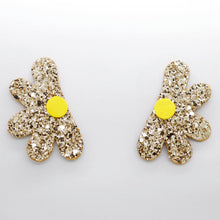 Charger l'image dans la galerie, Boucles d'oreilles en cuir •AUBA• à paillettes