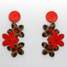 Charger l'image dans la galerie, Boucles d'oreilles en cuir •NENETTE• à motifs