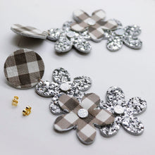 Charger l'image dans la galerie, Boucles d'oreilles en cuir •NENETTE• à paillettes