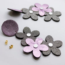 Charger l'image dans la galerie, Boucles d'oreilles en cuir •NENETTE• à paillettes
