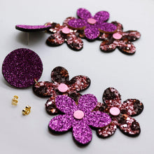 Charger l'image dans la galerie, Boucles d'oreilles en cuir •NENETTE• à paillettes