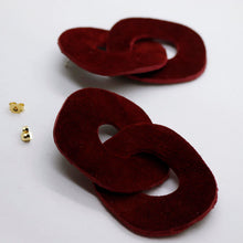 Charger l'image dans la galerie, Boucles d'oreilles en cuir •DAGDA• bordeaux