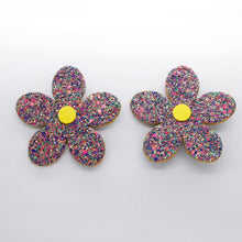 Charger l'image dans la galerie, Boucles d'oreilles en cuir •RITA• à paillettes