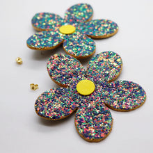 Charger l'image dans la galerie, Boucles d'oreilles en cuir •RITA• à paillettes