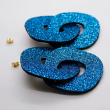 Charger l'image dans la galerie, Boucles d'oreilles en cuir •DAGDA• à paillettes