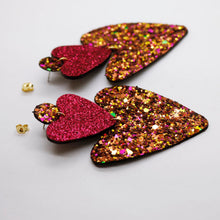 Charger l'image dans la galerie, Boucles d'oreilles en cuir •BELLÄ• à paillettes