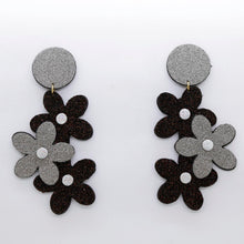 Charger l'image dans la galerie, Boucles d'oreilles en cuir •NENETTE• à paillettes