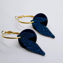 Charger l'image dans la galerie, Boucles d'oreilles en cuir •ROSALIA• bleues